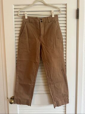 Everlane Straight-Leg Pants in Brown Tan